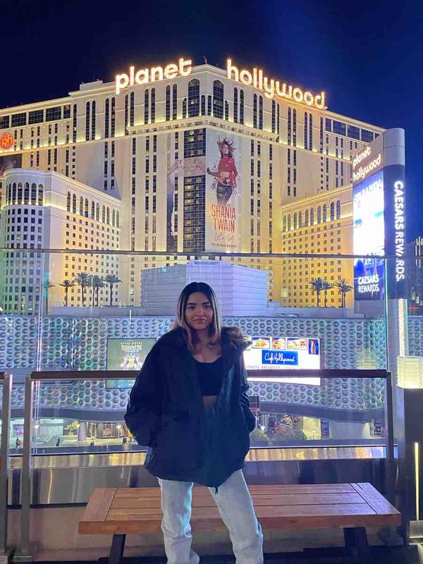 Review Thumbnail Image 0 215255971