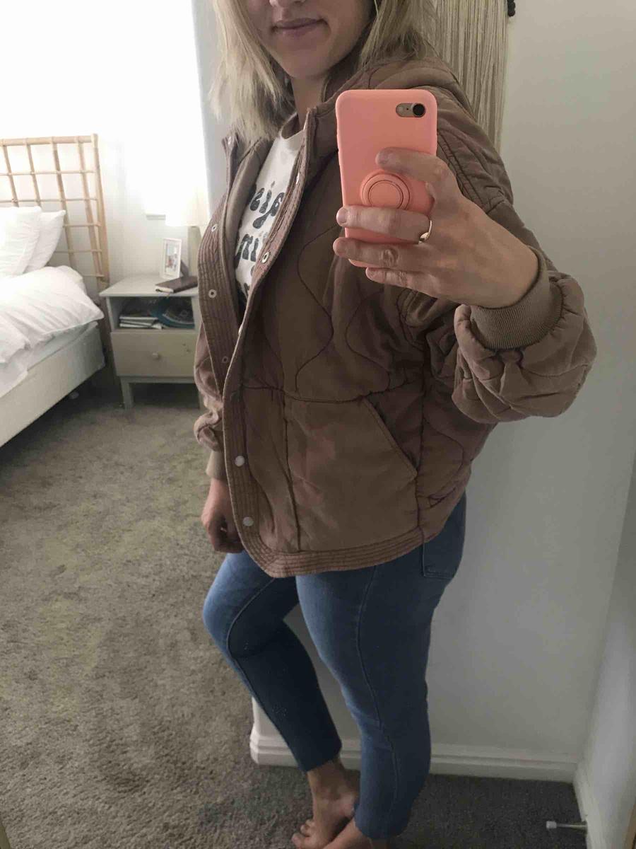 Review Thumbnail Image 0 209648996