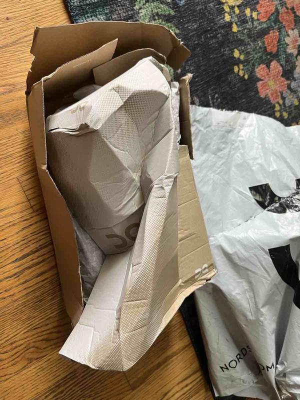 Customer photo for "meh not worth the hype"