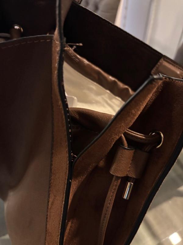 Review Thumbnail Image 0 248296383