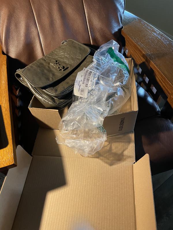Customer photo for "Returning this tomorrow - Extremely Disappointed"