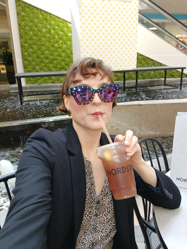 Review Thumbnail Image 2 243475619