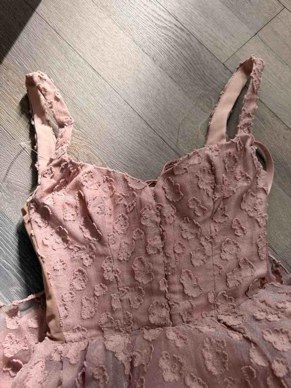Review Thumbnail Image 1 249882421