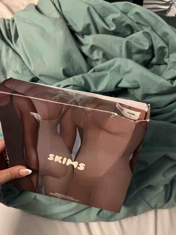 Customer photo for "Item missing straps"