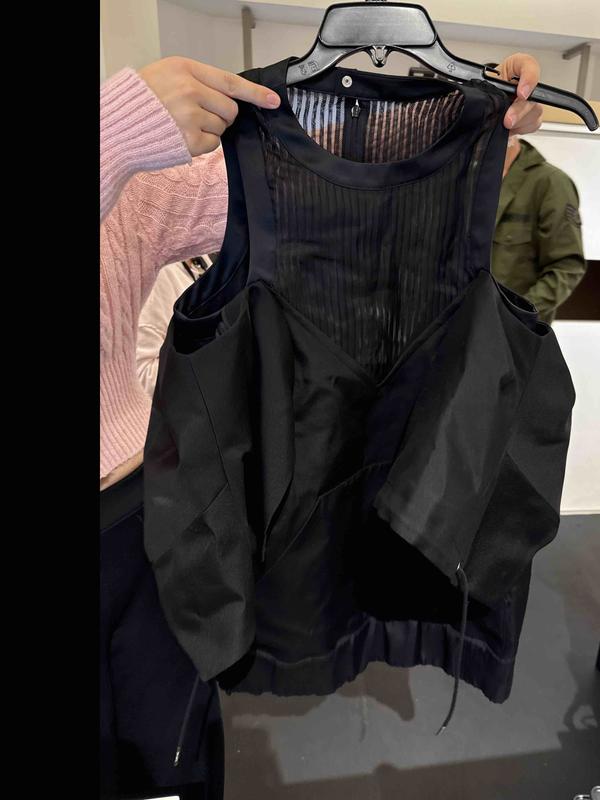 Review Thumbnail Image 0 243783713