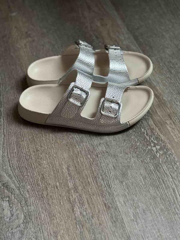 Review Thumbnail Image 0 231804905