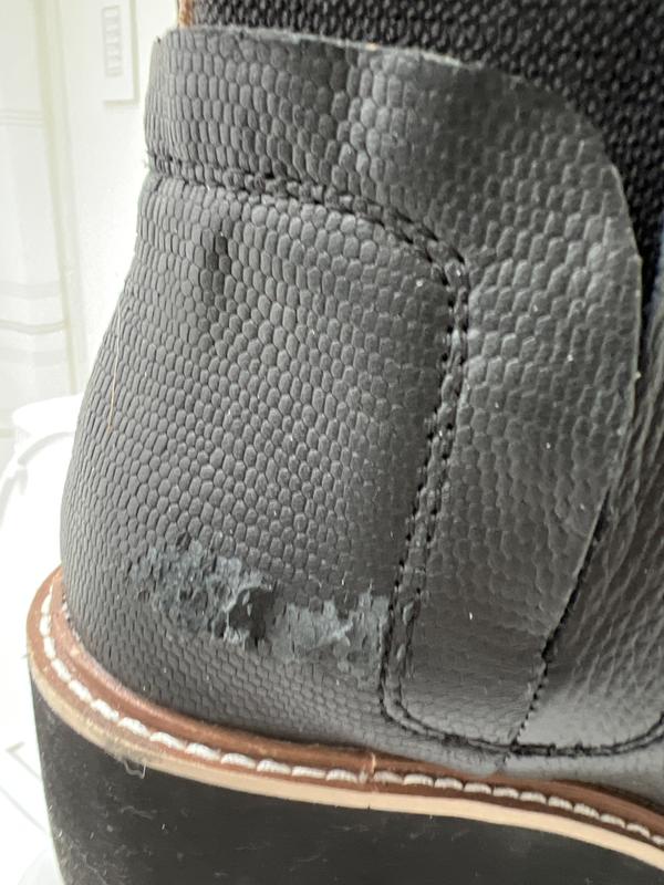 Poor quality “leather”