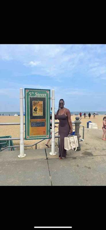 Review Thumbnail Image 1 227798894