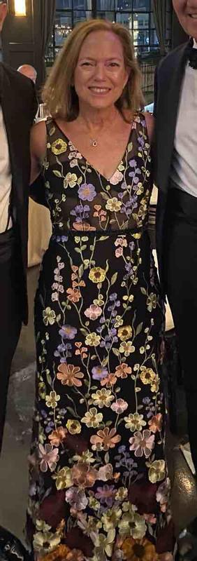 Review Thumbnail Image 0 244380124