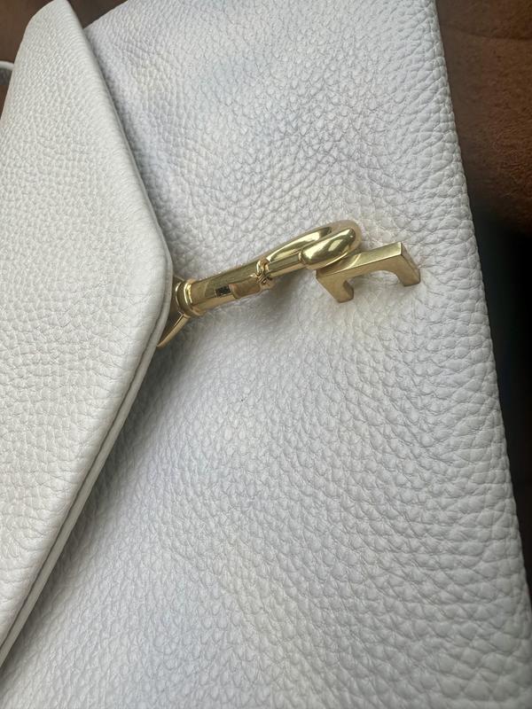 Review Thumbnail Image 0 246499597