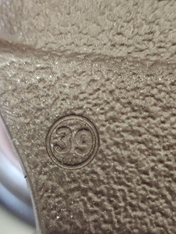 Review Thumbnail Image 0 249076918