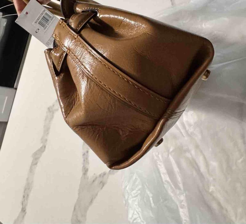 Review Thumbnail Image 3 247349354