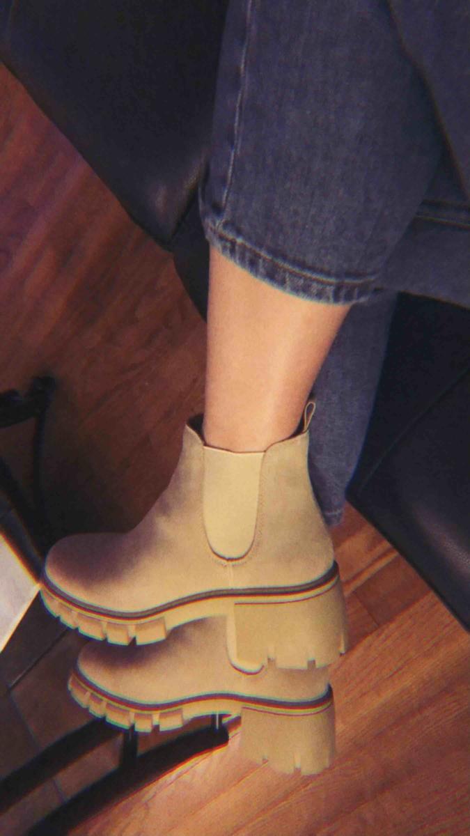 Review Thumbnail Image 0 203755141