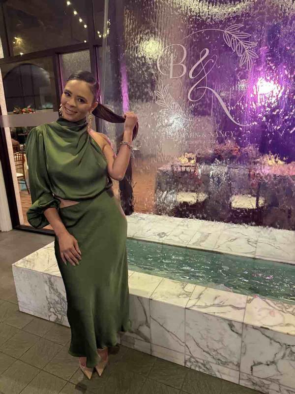 Review Thumbnail Image 0 237283809