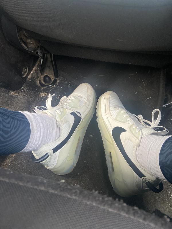 Review Thumbnail Image 0 227594824