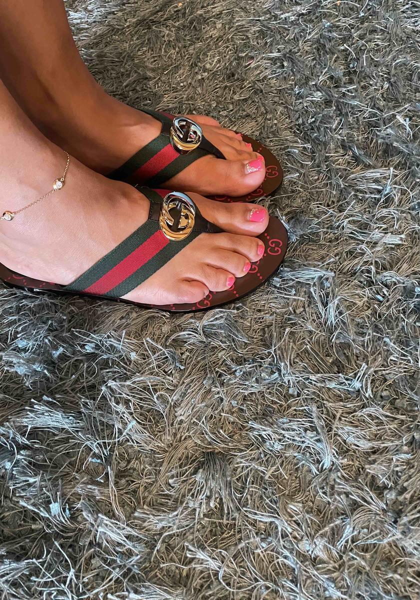 Review Thumbnail Image 1 209694099