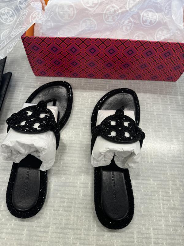 Customer photo for "TWO LEFT SANDELS"