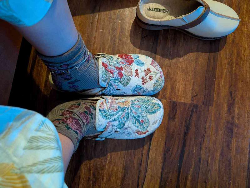 Review Thumbnail Image 0 243674748