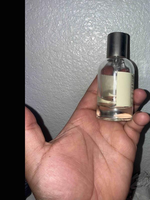 Customer photo for "not too loud and not too smooth"