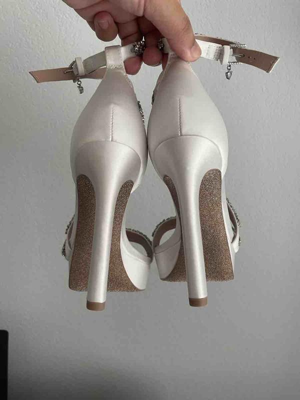 Review Thumbnail Image 2 228005672