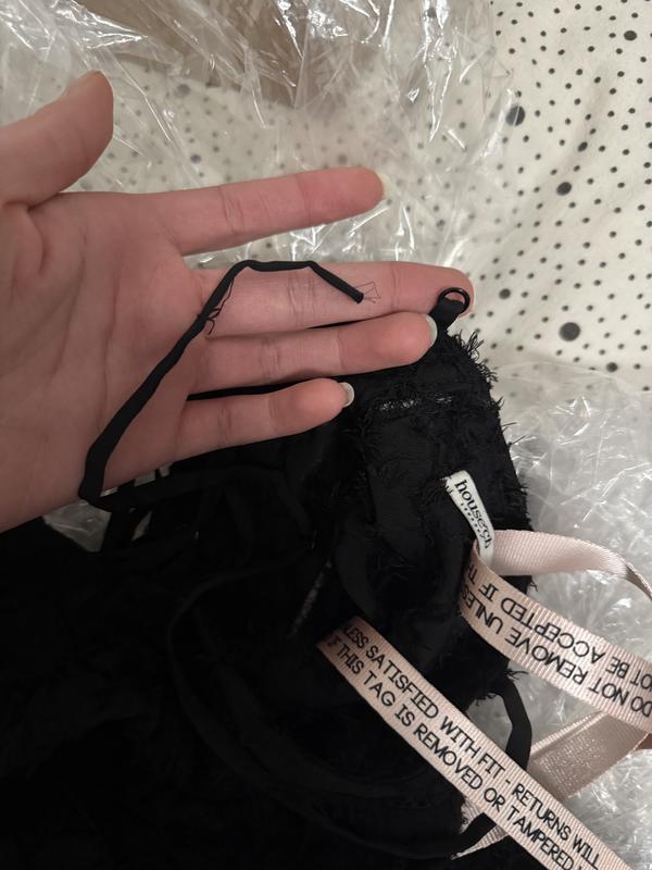Customer photo for "strap came broken"