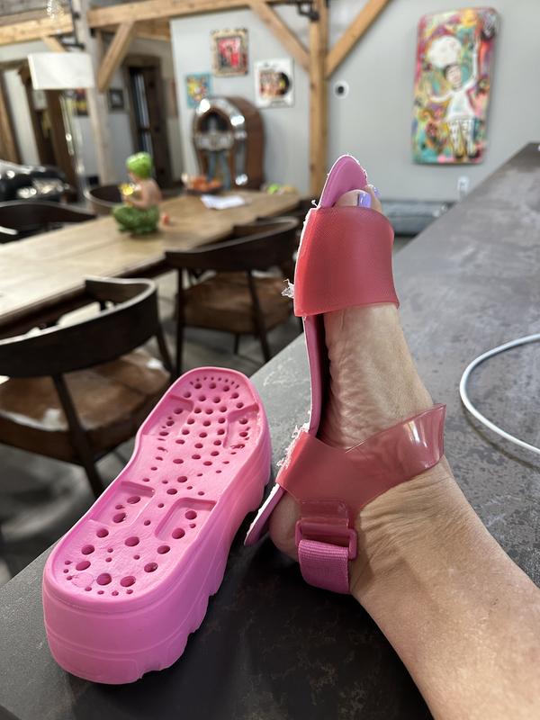 Review Thumbnail Image 0 233981053