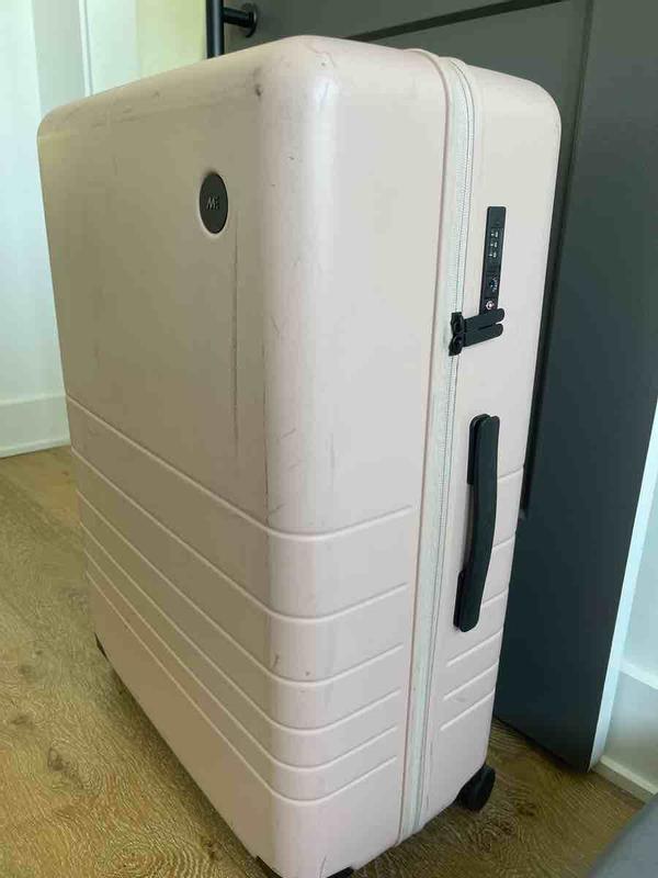 Review Thumbnail Image 0 228000438