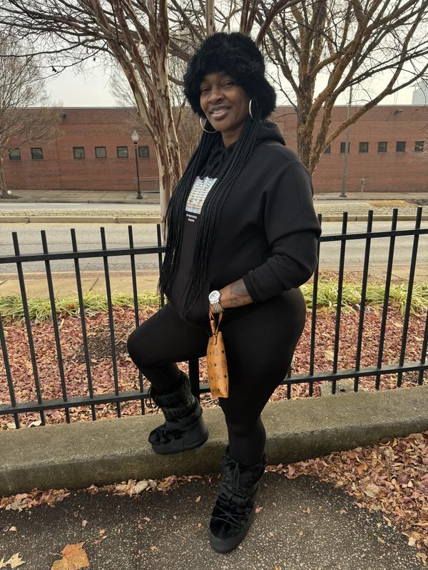 Review Thumbnail Image 0 229863384