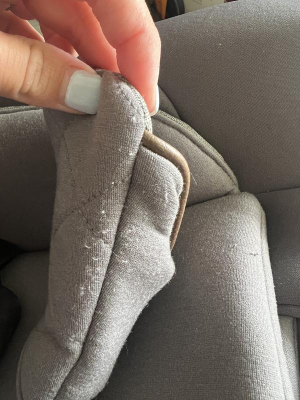 Customer photo for "Fabric pilling"