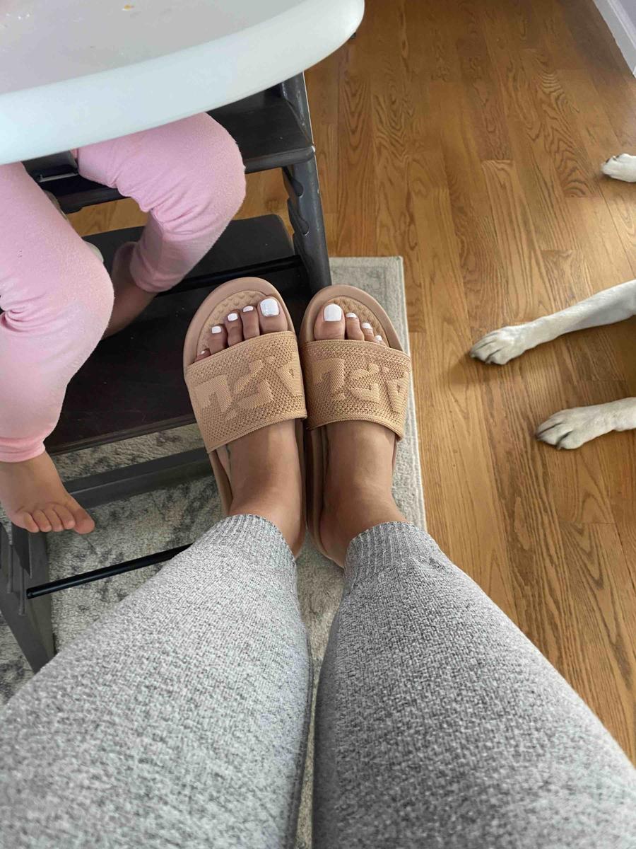 Review Thumbnail Image 0 207209341