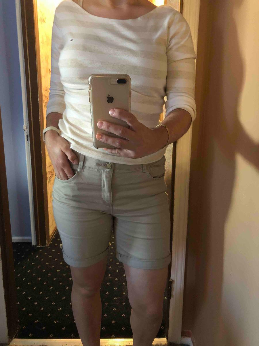 Review Thumbnail Image 0 198218942