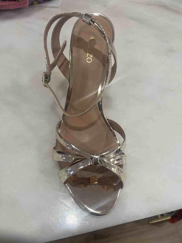 Review Thumbnail Image 0 249198174