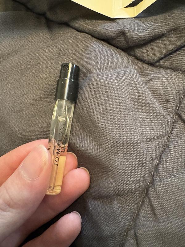 Customer photo for "A good unisex cologne"