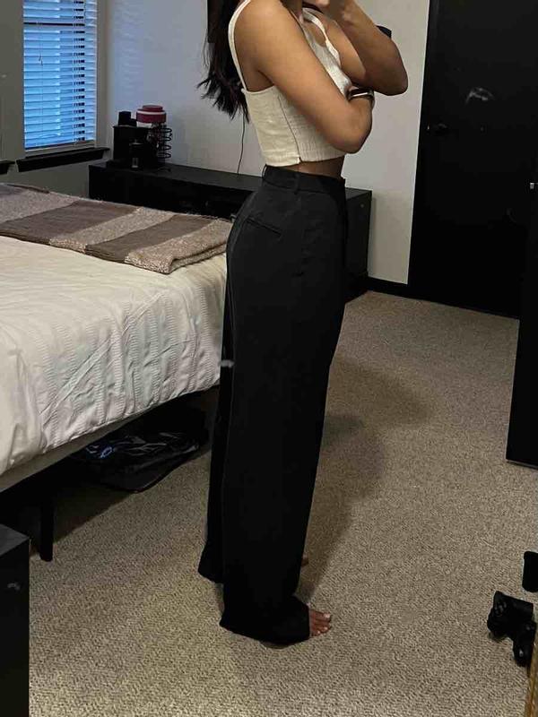 Customer photo for "BEST PANTS - TALL GIRL APPROVED"