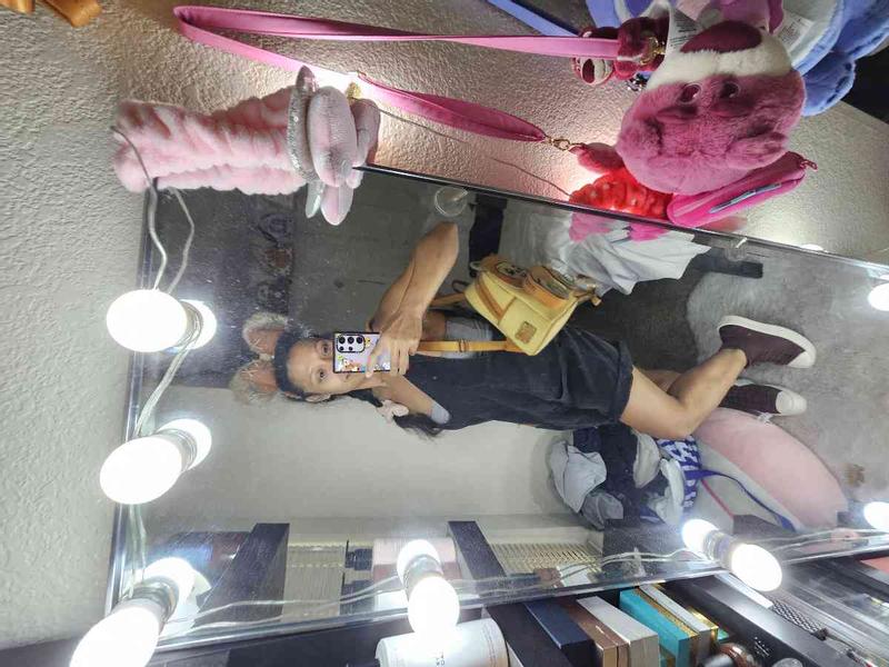 Review Thumbnail Image 0 233693825