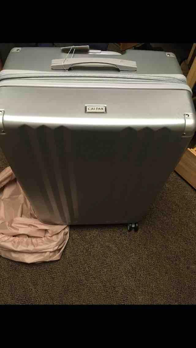 Review Thumbnail Image 2 196345806