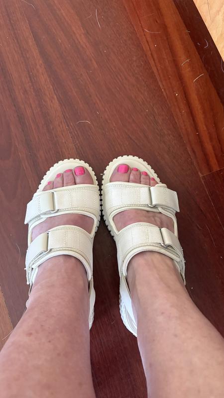 Review Thumbnail Image 0 242539664