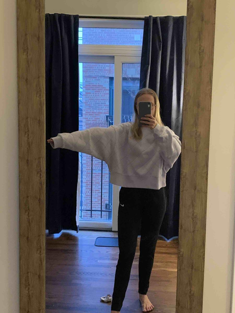 Review Thumbnail Image 0 206557291