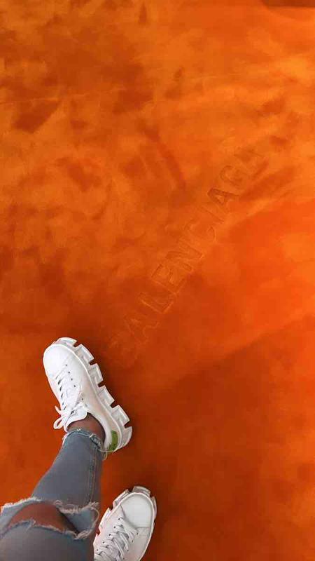 Review Thumbnail Image 1 218344319