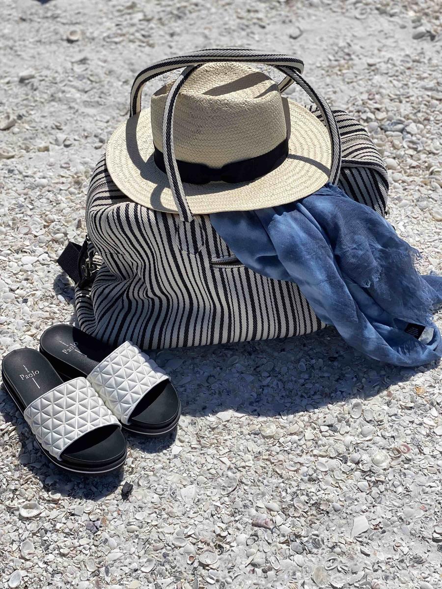 Review Thumbnail Image 0 207765521