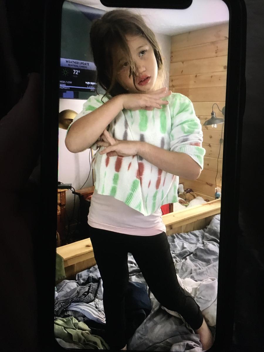 Review Thumbnail Image 0 210043704