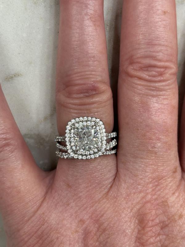 Review Thumbnail Image 0 236714418