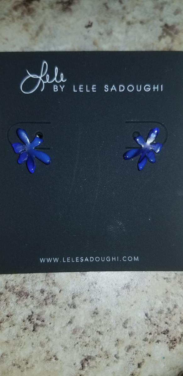 Review Thumbnail Image 0 196461833