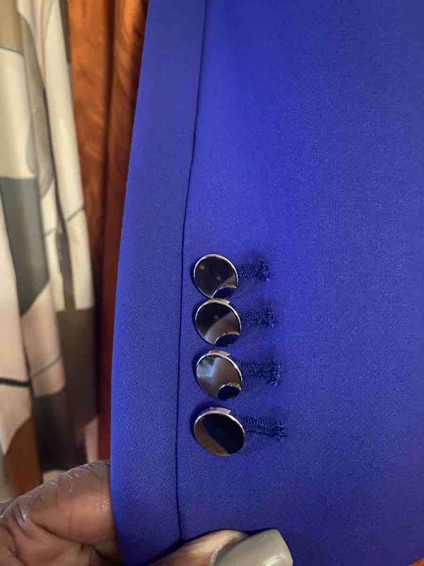 Review Thumbnail Image 0 232851175