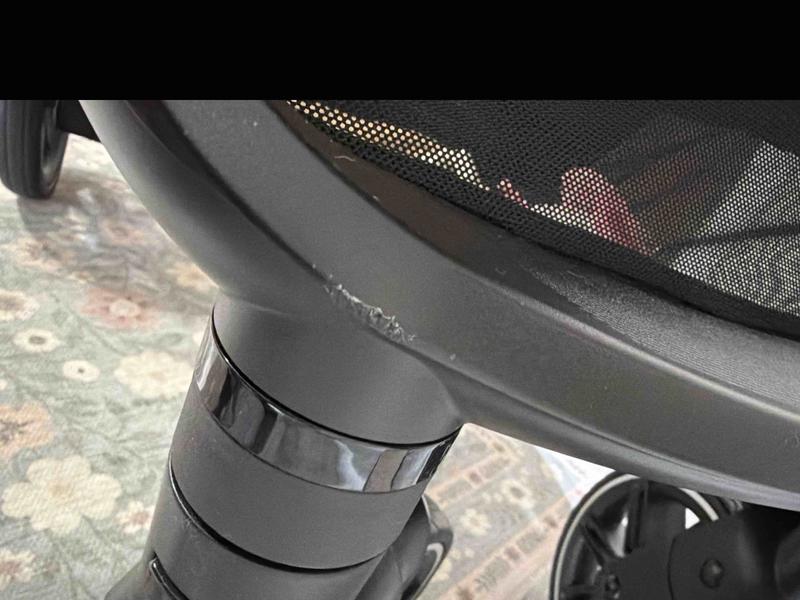 Customer photo for "the quality disappointing for such a high price"