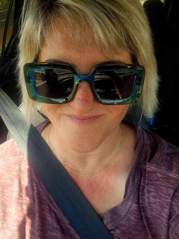 Review Thumbnail Image 0 236648951