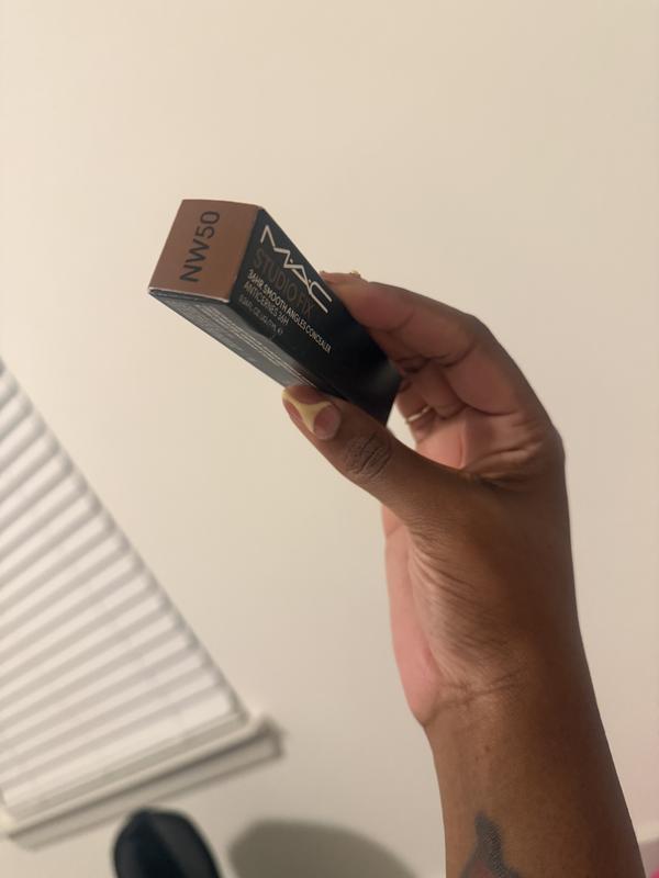 Customer photo for "Must Have Concealer"