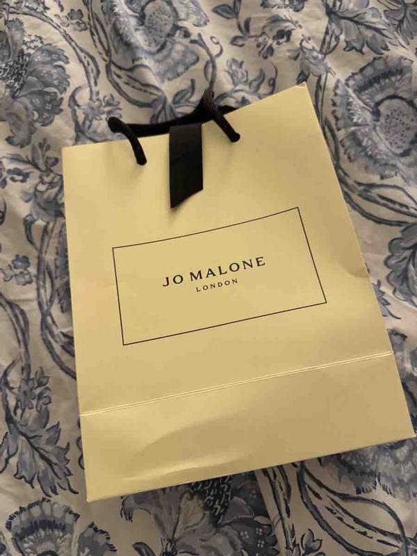 Customer photo for "perfect packaging"