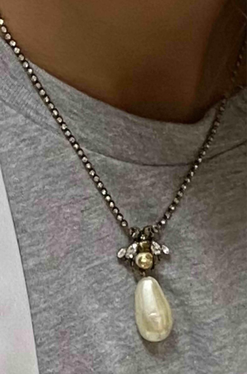 Review Thumbnail Image 0 208372729