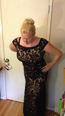 Customer photo for "Gorgeous and Comfortable!!!"